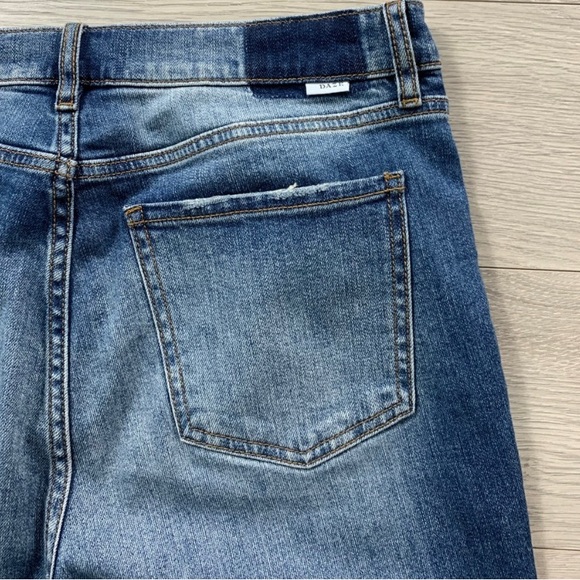 Daze High Rise Raw Hem Straight Leg Ankle Jeans - Picture 8 of 16